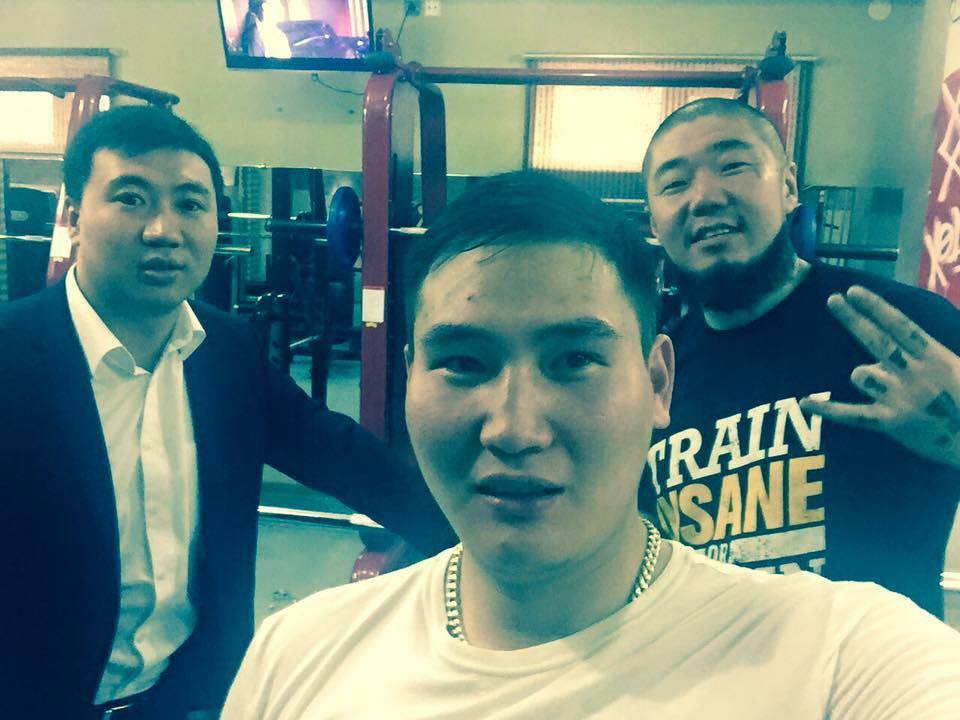 Реппер Gee-гийн нууцлаг найз ил болжээ